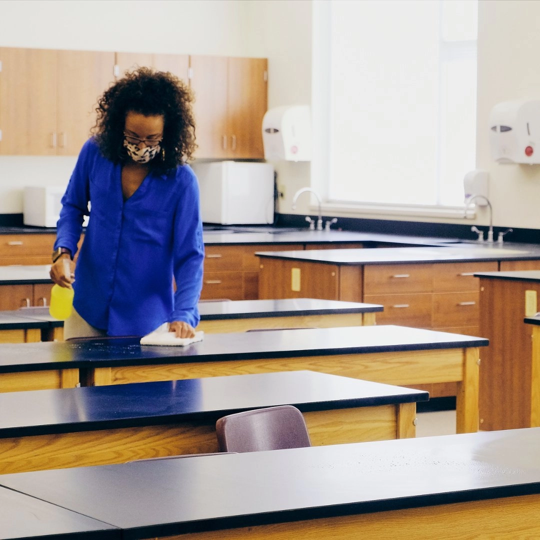 7 Benefits of a Clean School Environment